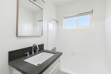 939 Pacific Ave, Long Beach, CA 90813 - photo 7