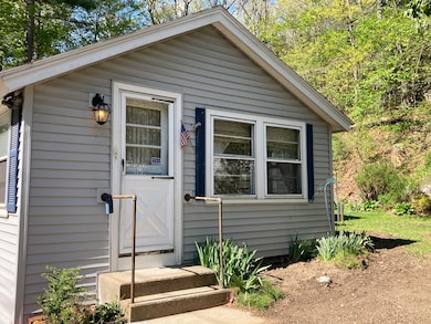 1202 Wachusett St, Jefferson, MA 01522 - photo 2