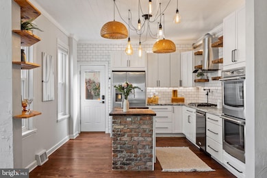 211 Lofty St, Philadelphia, PA 19128 - photo 5