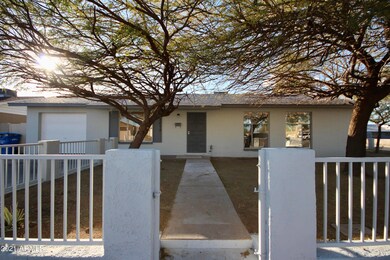 3072 N 42nd Ln, Phoenix, AZ 85019 - photo 2