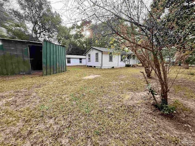 6321 Oxford St, Milton, FL 32583 - photo 5