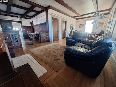 175 S 6th St, Reedsport, OR 97467 - photo 2