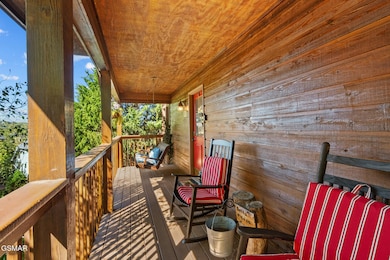 420 Stone Ridge Way, Pigeon Forge, TN 37863 - photo 4