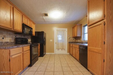 6137 Harlow Blvd, Jacksonville, FL 32210 - photo 6