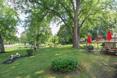 60 Pine St, Franklin, MA 02038 - photo 3