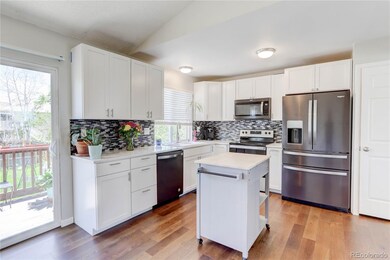 Totally remodeled kitchen (9 x 10) has upgraded ca