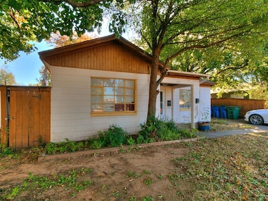 412 N Baumann Ave, Edmond, OK 73034 - photo 3