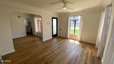 1136 E Almeria Rd, Phoenix, AZ 85006 - photo 7