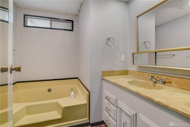 2200 196th St SE unit 41, Bothell, WA 98012 - photo 7