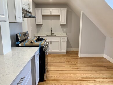 21 W Green St unit 3, Lynn, MA 01902 - photo 3
