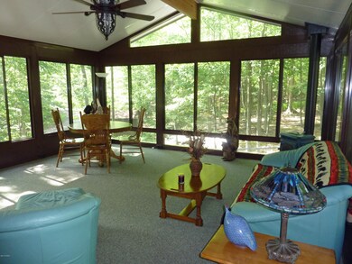 161 Riverview Dr, Lackawaxen, PA 18435 - photo 4