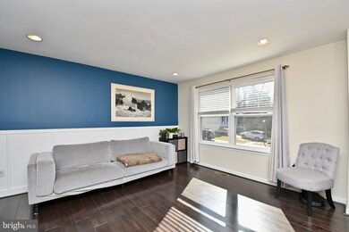 7504 Twining Ct, Hyattsville, MD 20785 - photo 5