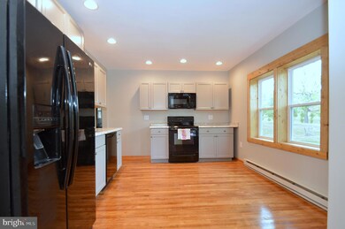 2320 Valley Rd unit 1, Berkeley Springs, WV 25411 - photo 7