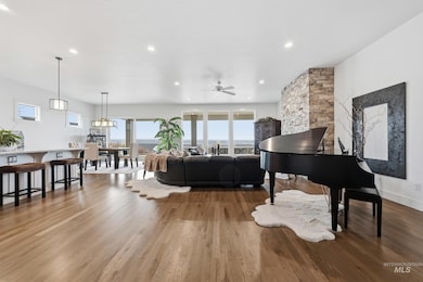 5645 E Foxgrove Dr, Boise, ID 83716 - photo 4