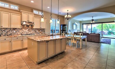 Kitchen w/Gourmet Package
