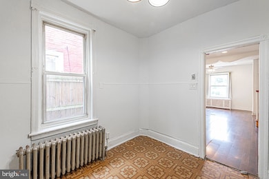 1337 S Taylor St, Philadelphia, PA 19146 - photo 6