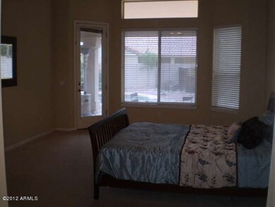2056n133rdCircle 002