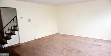 11 Roanoke Ct, Willingboro, NJ 08046 - photo 3
