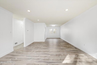 12 Lone Star Ln unit C012, Manalapan, NJ 07726 - photo 6