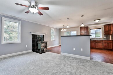 34 Kienia Rd, Hudson, NH 03051 - photo 5