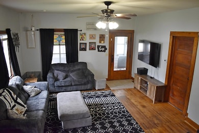 715 S 7th St, Osage, IA 50461 - photo 7