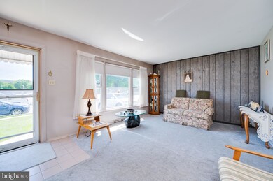 312 Parkview Ave, Reading, PA 19606 - photo 5