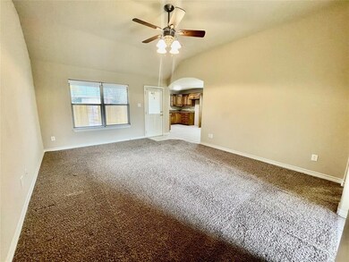 711 Rambling Ct, Granbury, TX 76049 - photo 3