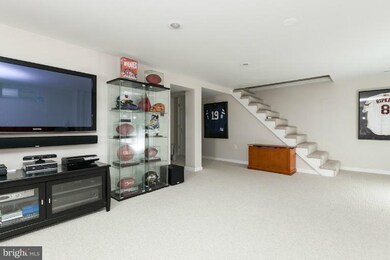 8111 Loch Raven Blvd, Towson, MD 21286 - photo 3