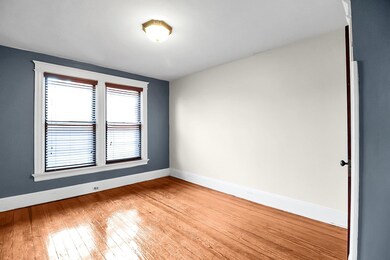 19-web-or-mls-614-e-7th-st