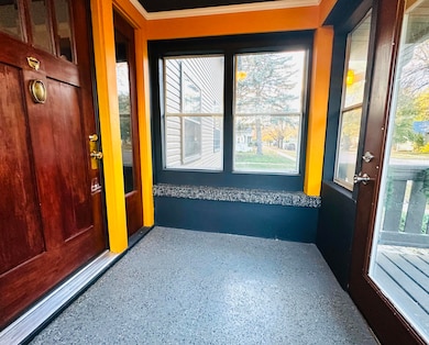 811 W 3rd Ave, Mitchell, SD 57301 - photo 7