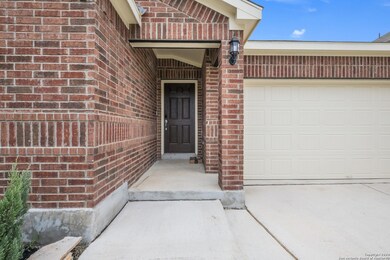 10906 Yaupon Holly, Helotes, TX 78023 - photo 3