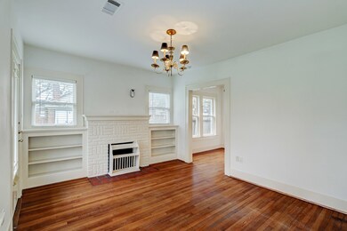 1645 Hawthorne St, Houston, TX 77006 - photo 3