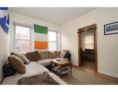 109 Endicott St unit 3, Boston, MA 02113 - photo 2