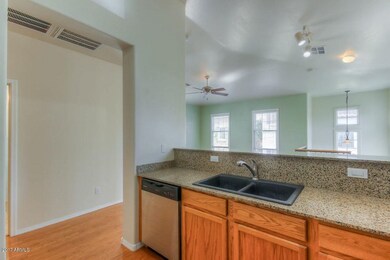 Kitchen (3)-SMALL