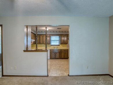 904 W 24th St, Ada, OK 74820 - photo 5