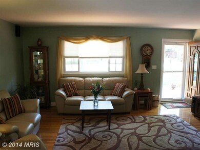 9613 Charles Ct, La Plata, MD 20646 - photo 5