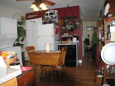 17 Norman Ave, Pawtucket, RI 02860 - photo 2