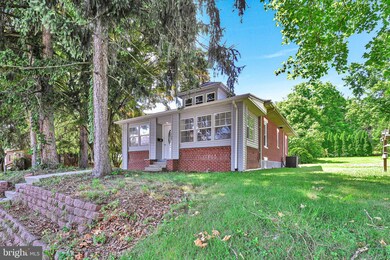 739 S Reading Ave, Boyertown, PA 19512 - photo 2