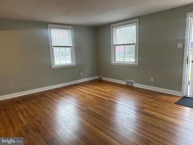 115 Arlington Ave, Oaklyn, NJ 08107 - photo 4