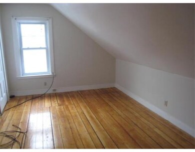 10 Saunders St unit 12, Allston, MA 02134 - photo 5