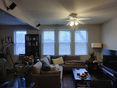 1232 W Huron St unit 3, Chicago, IL 60642 - photo 5
