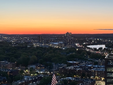 188 Brookline Ave unit 22E, Boston, MA 02215 - photo 5