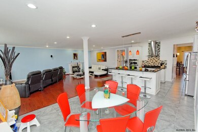 124 Hasgate Dr, Delmar, NY 12054 - photo 5