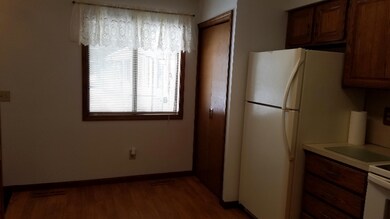 Kitchen dining & pantry