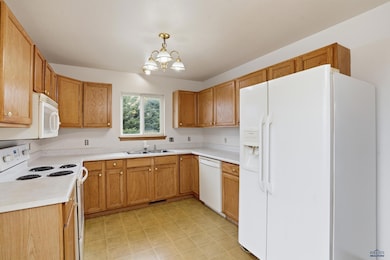 6535 Astoria Ct, Summerset, SD 57718 - photo 7