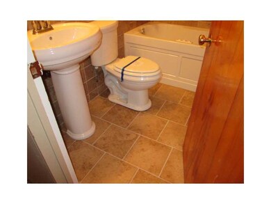 Master Bath/Spa.
