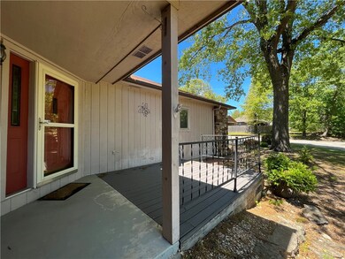 4 Swindon Ln, Bella Vista, AR 72715 - photo 2