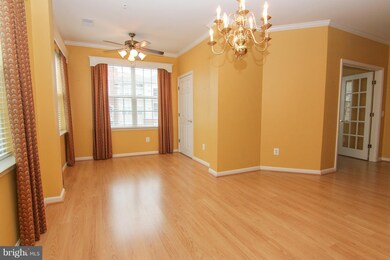 2608 Chapel Lake Dr unit 310, Gambrills, MD 21054 - photo 5