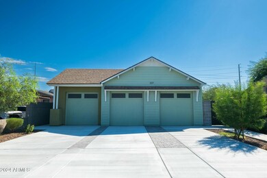 337 N Colorado St unit 102, Chandler, AZ 85225 - photo 2