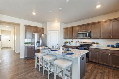 610 Prairie View Dr, West Branch, IA 52358 - photo 3